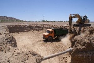 اجراي يکصد روزه مسير دسترسي و زيرگذر مجموعه آبشار بافق