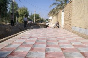 موزایئک فرش پیاده روهای شهر در دست اجراست