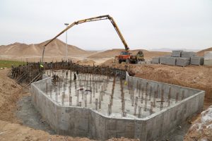 آب نمای هارمونیک کف خشک پارک آبشار بافق در آینده نزدیک رونمایی می شود.