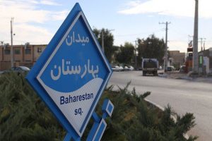 گزارش تصویری از نصب تابلو های جدید میادین سطح شهر