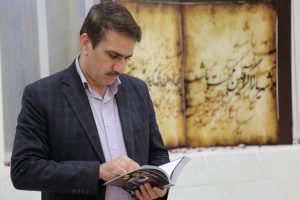 بازدید شهردار بافق از کتابخانه محمد مفید مستوفی در هفته کتاب و کتابخوانی