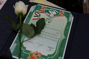 برگزاری مراسم تجلیل از حافظان قرآن کریم در دفتر امام جمعه بافق