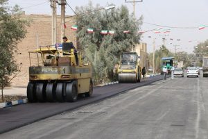 شهردار بافق:  عملیات اجرایی روکش آسفالت خیابان شیخ محمد تقی بافقی آغاز شد