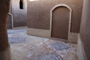 گزارش تصویری از مرمت و احیای آب انبار و معابر حسینیه حوض بازو