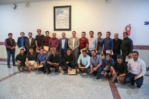 مراسم تجلیل شهردار بافق از پاکبانان و کارکنان شهرداری که در ایام تاسوعا و عاشورا، بازگشایی مدارس و هفته دولت تلاش بی شائبه داشتند