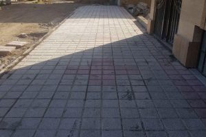 روایت تلاش : گزارش تصویری از موزایک فرش پیاده رو های معابر سطح شهر ( خیابان شهید درندی )