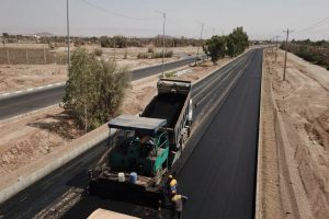 گزارش تصویری از آسفالت قطعه نهایی بلوار آیت الله میرغنی زاده