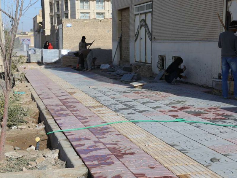 روایت تلاش : گزارش تصویری از موازییک فرش معابر سطح شهر ( خیابان فرهنگ )