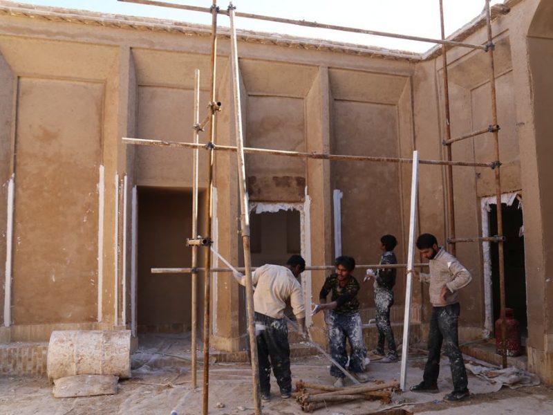 روایت تلاش : گزارش تصویری از مرمت و بازسازی خانه فرهنگ