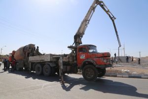 روایت تلاش: گزارش تصویری ساماندهی میدان مادر و نصب المان مربوطه(بتن دکوراتیو)