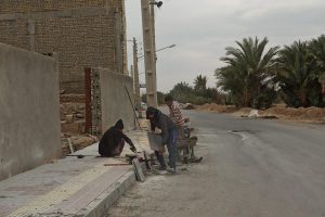 روایت تلاش : گزارش تصویری از پیاده رو سازی خیابان آتش نشانی ( موزاییک فرش )