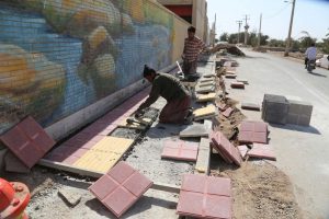 روایت تلاش : گزارش تصویری از پیاده رو سازی خیابان آتش نشانی ( موزاییک فرش )