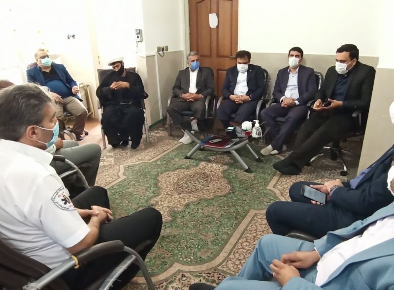 گزارش تصویری : تقدیر از زحمات پرسنل اورژانس بافق به مناسبت روز اورژانس توسط شهردار و اعضای شورای اسلامی شهر