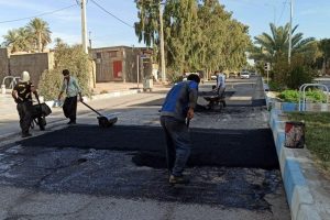 روایت تلاش : گزارش تصویری از لکه گیری آسفالت معابر سطح شهر ( بلوار امام علی (ع) )