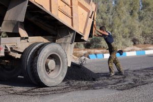 روایت تلاش : گزارش تصویری از لکه گیری معابر سطح شهر ( بلوار میرغنی زاده )