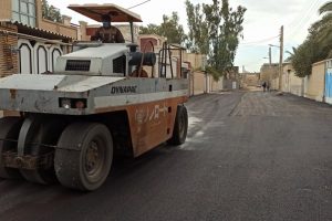 روایت تلاش : گزارش تصویری از روکش آسفالت معابر سطح شهر ( خیابان توحید فرعی 10 )