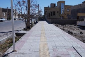 روایت تلاش : گزارش تصویری از موزاییک فرش معابر سطح شهر ( خیابان امام رضا فرعی 39 )