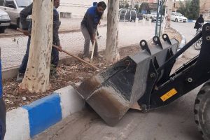 خانه تکانی عید : گزارش تصویری از جمع آوری نخاله های سطح شهر در آستانه ی سال نو