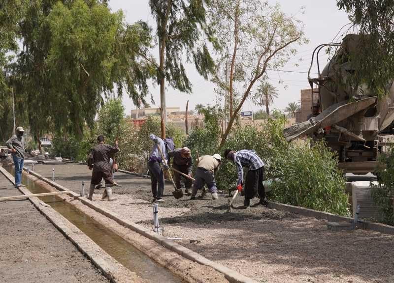 روایت تلاش : گزارش تصویری از احداث پیاده راه بلوار کشاورز ( بتن ریزی )