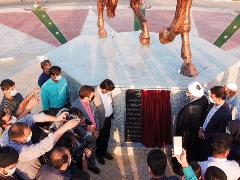 مدیرکل میراث فرهنگی استان یزد: کار ارزشمند شهرداری بافق برای ساخت مجسمه محمدتقی خان بافقی ستودنی است