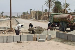 روایت تلاش : احداث بلوار ملا اسدالله بافقی ( نصب سنگ جدول )