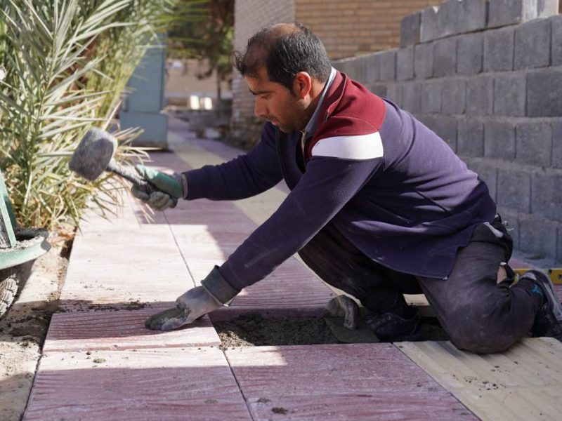 روایت تلاش : موزاییک فرش معابر سطح شهر ( بلوار توحید )