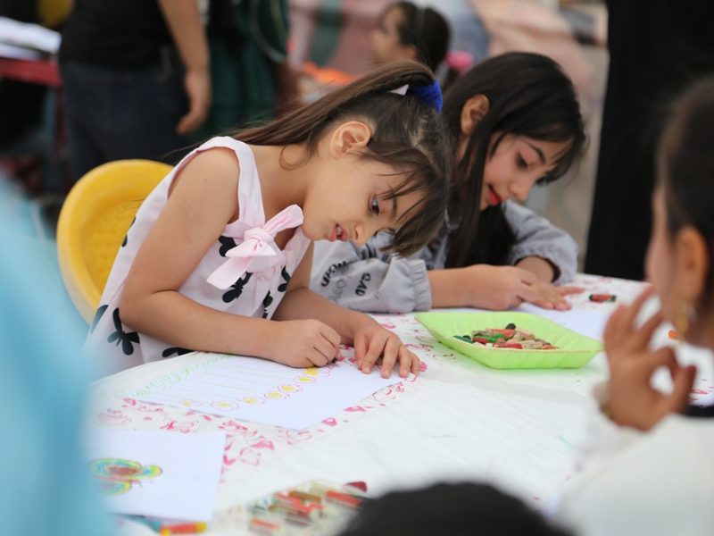 گزارش تصویری : برپایی غرفه کودکان در پنجمین جشنواره نوروزی آبشار بافق