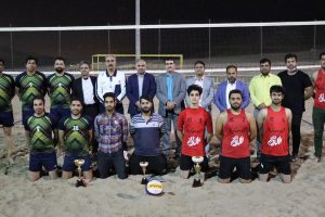 مراسم اختتامیه مسابقات والیبال ساحلی گرامیداشت دهه فجر در گردشگاه آبشار بافق