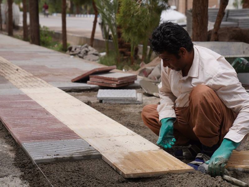 روایت تلاش : موزاییک فرش پیاده رو معابر های سطح ( شیخ محمد تقی ۱۹ )