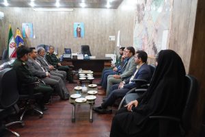 تجلیل شهردار و اعضای شورای اسلامی شهر بافق از پاسداران شهرستان