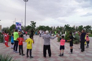 برگزاری ورزش عصرگاهی محلات با اجرای برنامه فرهنگی و اهدا جوایز محله مظفریه پارک کوثر