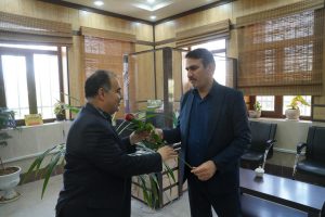 تجلیل شهردار از کارمندان شهرداری به مناسبت روز شهرداری و دهیاری ها