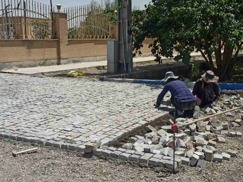 روایت تلاش : سنگ فرش معابر سطح شهر ( بلوار بسیج )