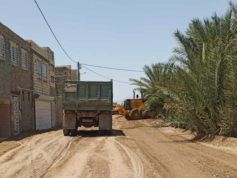 روایت تلاش : زیرسازی آسفالت معابر سطح شهر ( فرعی های انقلاب 30 )