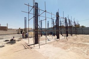 روایت تلاش : احداث ساختمان زورخانه شهرداری بافق ( بتن ریزی ستون ها )