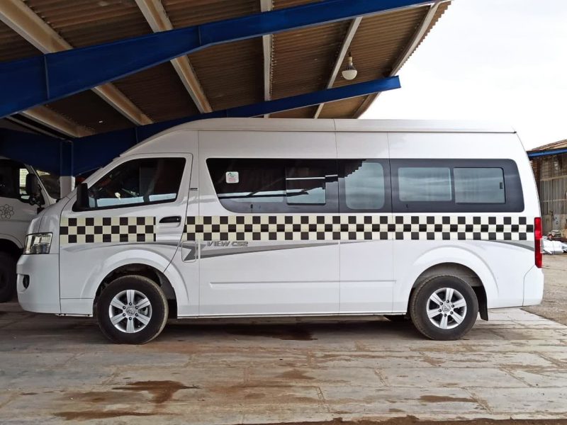 سرویس دهی ناوگان حمل و نقل عمومی شهرداری بافق در سال تحصیلی جدید